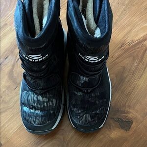 Black woman’s Winter Boots